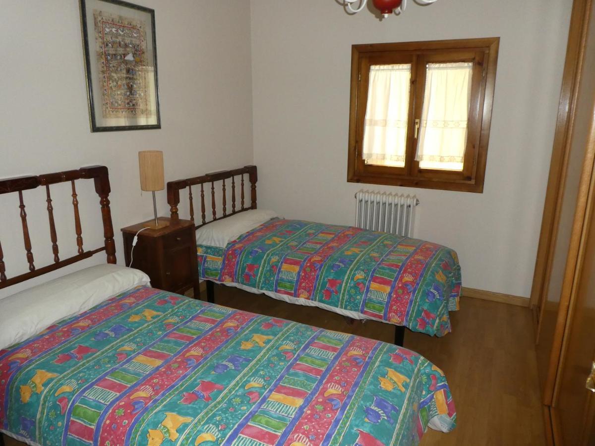 Casa Con Jardin Frente Ciudadela Villa Jaca Dış mekan fotoğraf